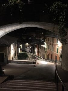 Perugia nocą